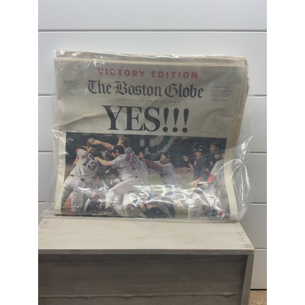 Boston Globe Oct 28 2004 Red Sox World Series Victory Edition Newspaper YES!!!